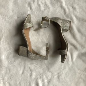 •Gold & Silver Strap Heels•